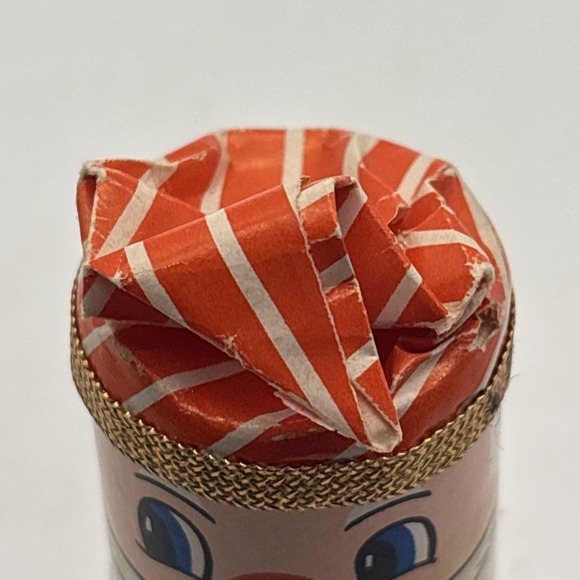 Vintage Santa Claus Round Red Match Box Holder w/Matches ~ Unstruck Complete 3" - Picture 8 of 11